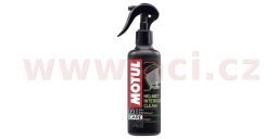 MOTUL dezinfekcia interiéru prilby M2 HELMET INTERIOR CLEAN, 250 ml